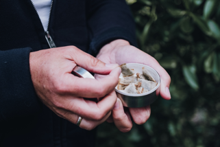 Smokeless tobacco products, such as snus, nicotine pouches or snuff.